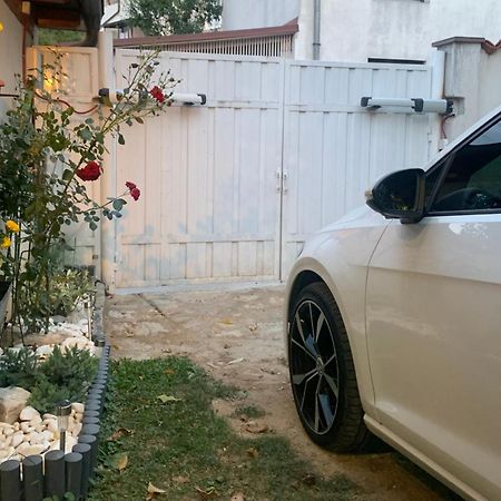 Garden Of Dreams & Free Private Parking Apartment Sarajevo Ngoại thất bức ảnh