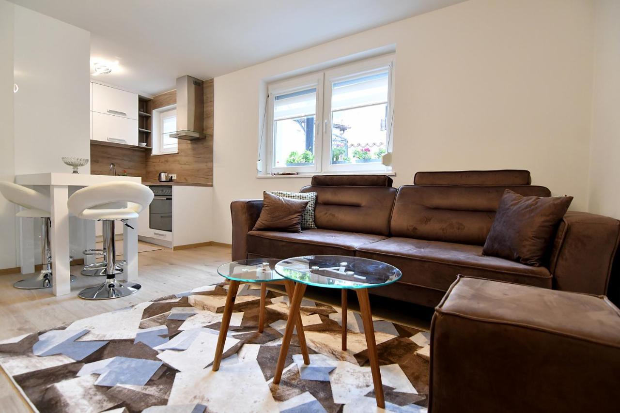 Garden Of Dreams & Free Private Parking Apartment Sarajevo Ngoại thất bức ảnh