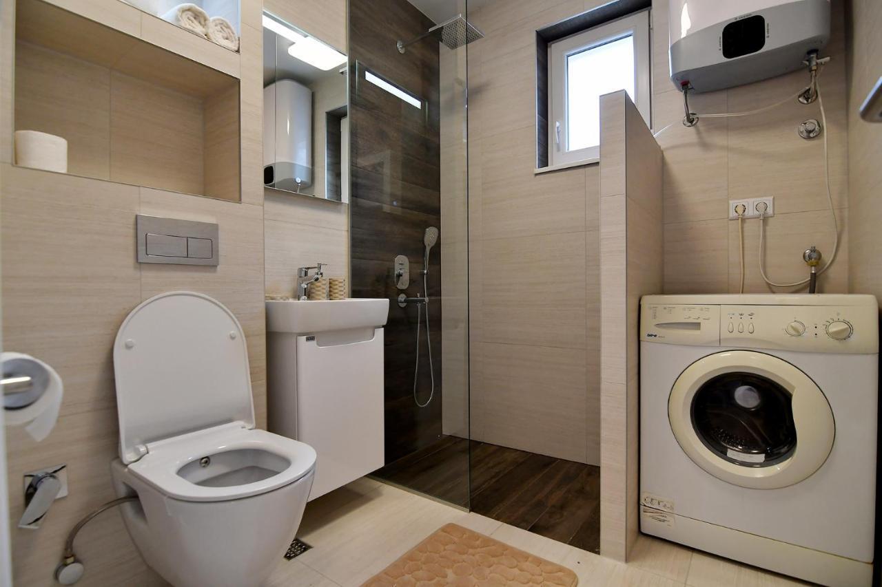 Garden Of Dreams & Free Private Parking Apartment Sarajevo Ngoại thất bức ảnh